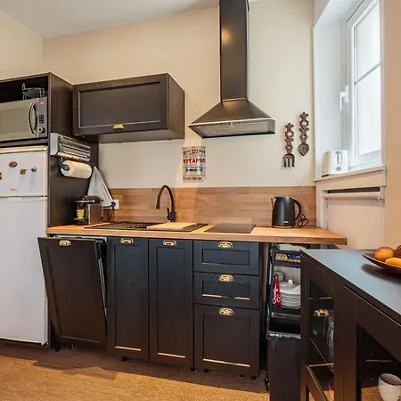 Bel Moderne A 2 Pas De La Et Rue Pietonne, Centre-ville, Calme, Wifi Inclus - Fr-1-4-692 Apartment *